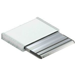 Innolight 550 Manual Step Slide Out 2021104116 Innolight - Dynamic Drive