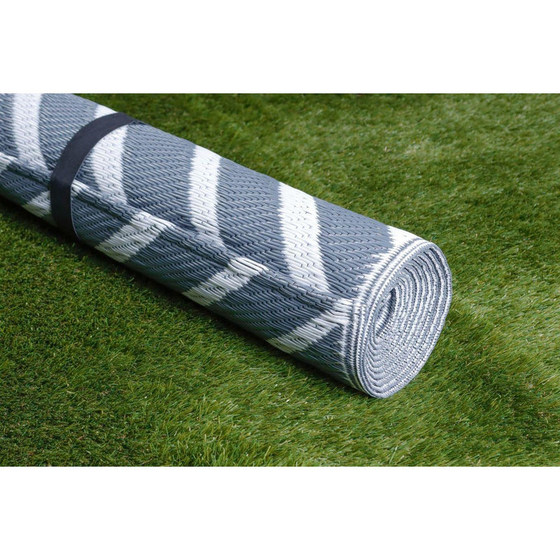 Outdoor Garden Rug Portable Reversible Mat for Decking Patio Prisma Grey/White 150 X 250 cm Plastic Straw ukcampingandleisure  - Dynamic Drive