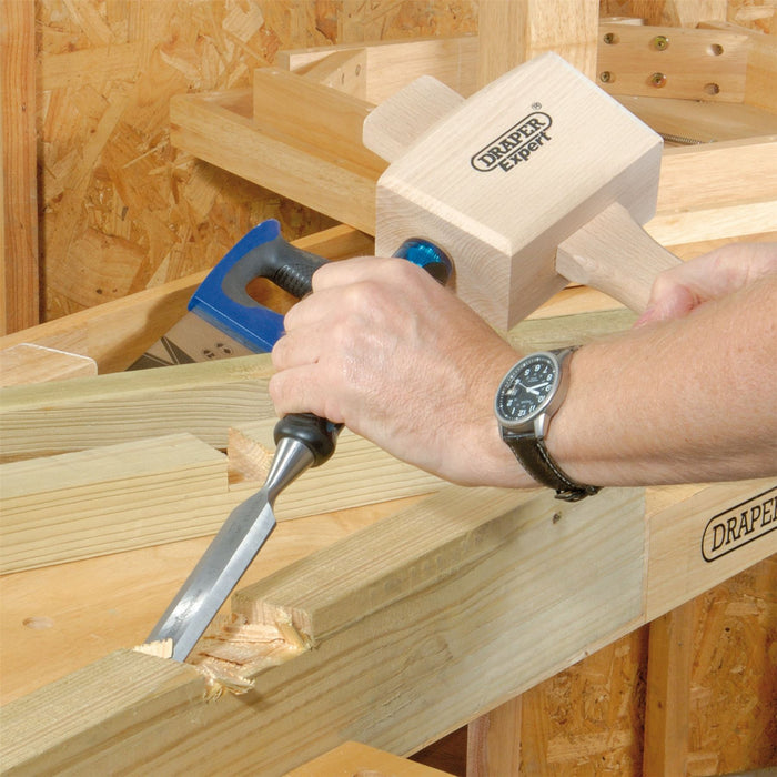Draper Soft Grip Pound Thru Bevel Edge Wood Chisel, 25 x 140mm 24408 Draper - Dynamic Drive