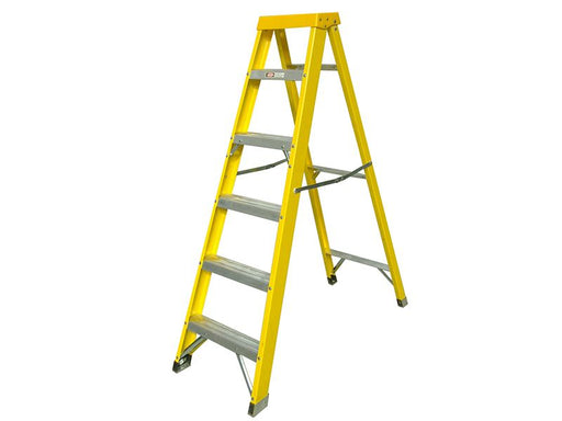 Zarges Fibreglass Swingback Steps Open, 1.60m Closed 1.78m 6 Rungs Zarges - Dynamic Drive