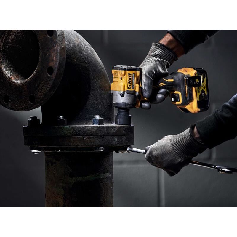 Dewalt Power Tools DCF922P2T XR BL 1/2in Impact Wrench 18V 2 x 5.0Ah Li-ion DeWALT Power Tools - Dynamic Drive