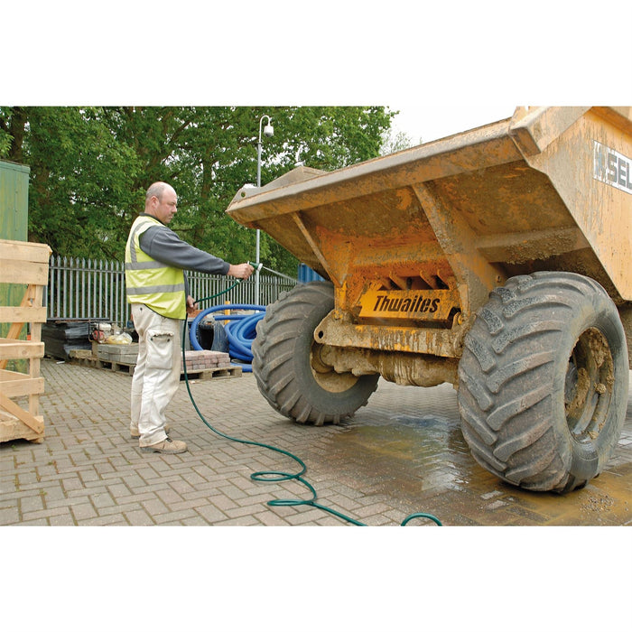 Draper Garden Hose and Spray Gun Kit, 12mm Bore, 30m 56447 Draper - Dynamic Drive