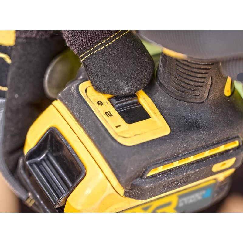 Dewalt Power Tools DCF870E2T Hyrdralic Impact Driver 18V 2 x 1.7Ah POWERSTACK™ Li-ion DeWALT Power Tools - Dynamic Drive