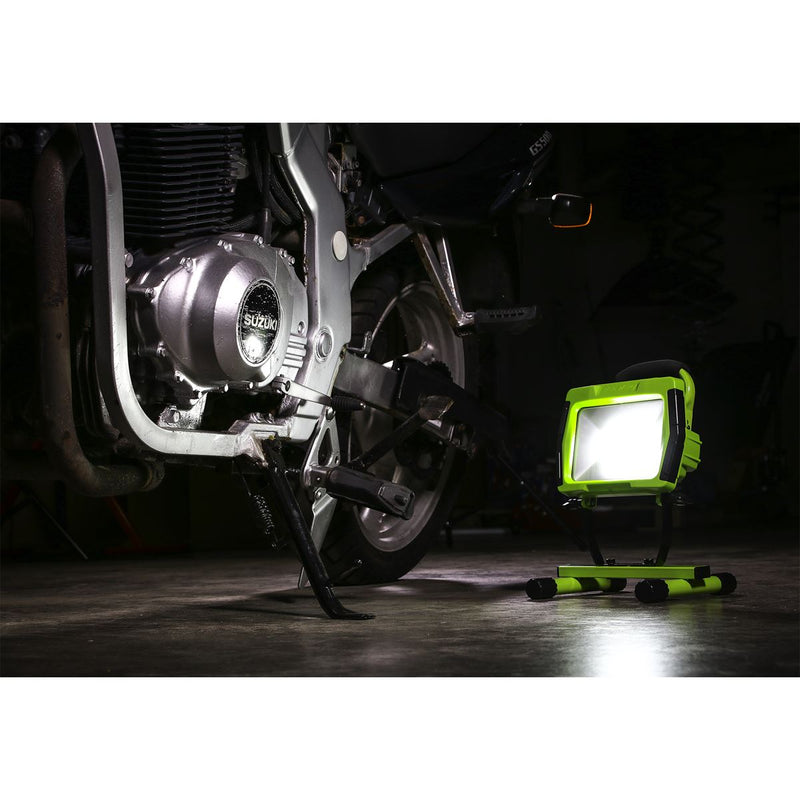 Sealey Rechargeable Portable Floodlight 10W SMD LED Lithium-ion LED109C Sealey - Dynamic Drive