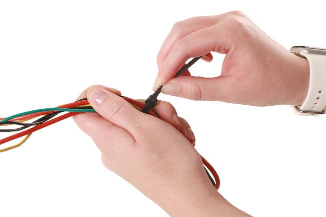 Connect Black Twist-to-Break Cable Tie 200mm x 4.6mm 50pc Connect - Dynamic Drive
