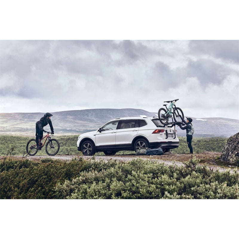 Thule Out Way Platform two-bike platform trunk bike rack black/aluminium Boot Bike Rack Thule - Dynamic Drive