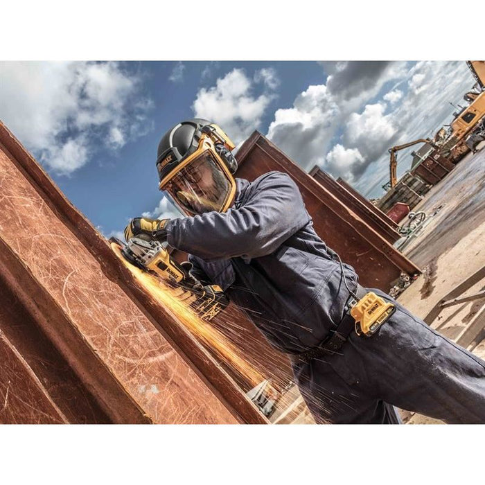 Dewalt Respiration Powered Air Purifying Respirator with Hard Hat DEWALT Respiration - Dynamic Drive