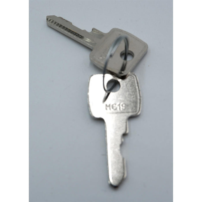 Caraloc 640 Caravan Motorhome Front Door Lock With Standard Barrel & 2 Keys Crusader - Dynamic Drive