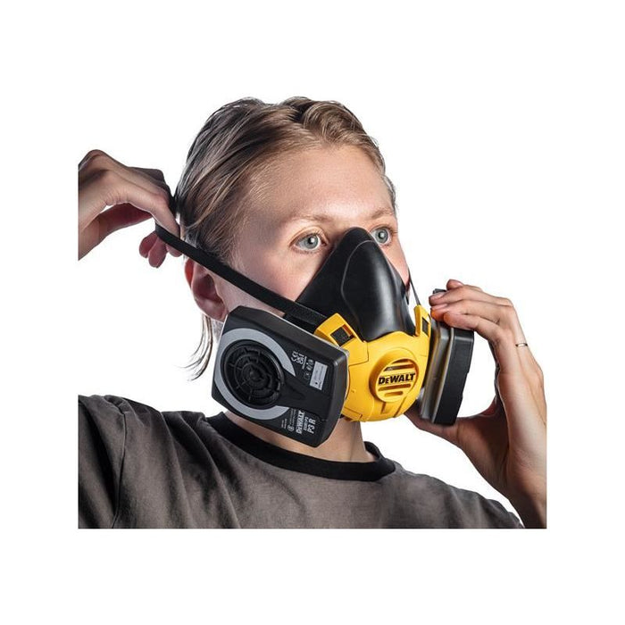 Dewalt Respiration P3 Half Mask Respirator - Medium DEWALT Respiration - Dynamic Drive