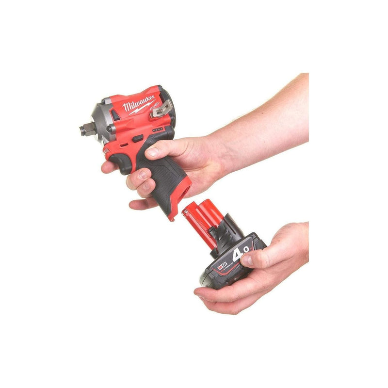 Milwaukee M12 FUEL sub compact 1/2in. impact wrench Milwaukee - Dynamic Drive