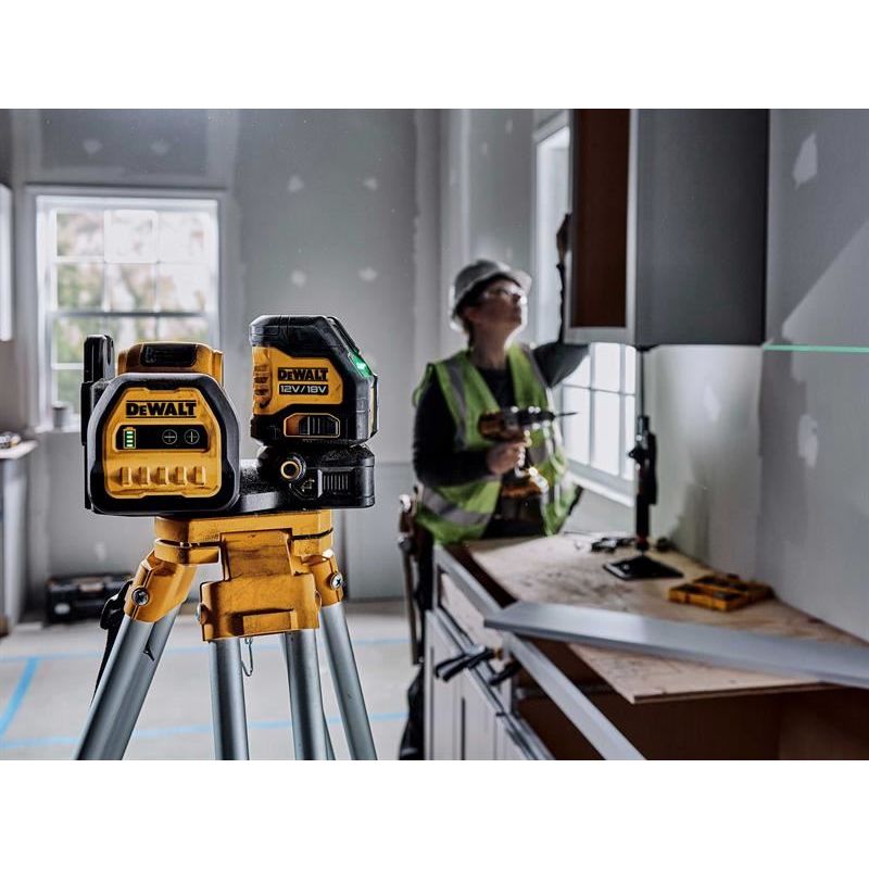 Dewalt Power Tools DCE088 D1G18 Self-Levelling Cross Line Green Beam Laser 12/18V 1 x 2.0Ah Li-ion DeWALT Power Tools - Dynamic Drive