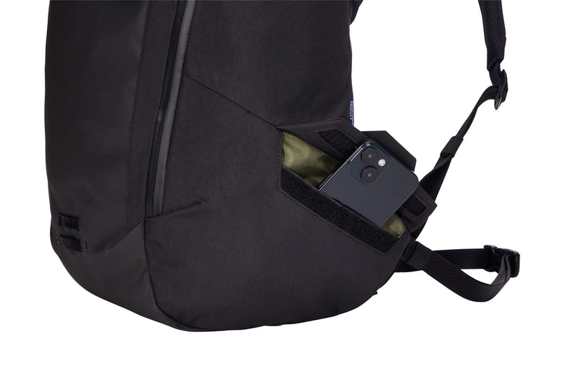 Thule Paramount bike commute backpack black 28L Thule - Dynamic Drive