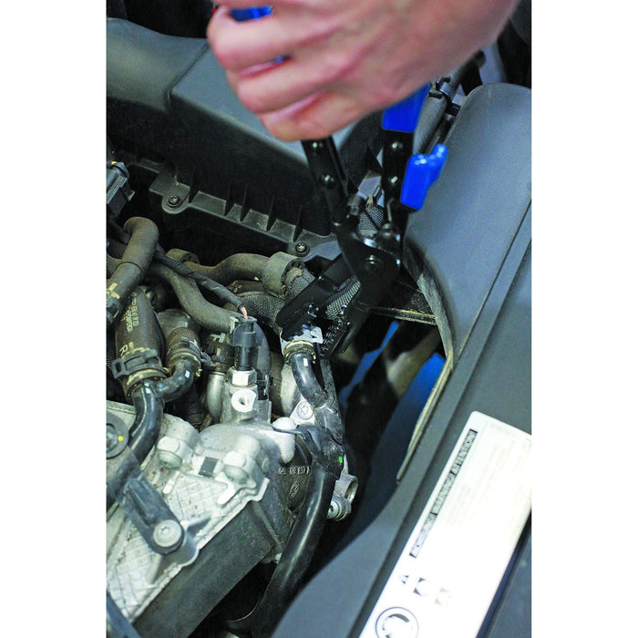 Laser Hose Clamp Pliers - Angled 35 7518 Laser - Dynamic Drive