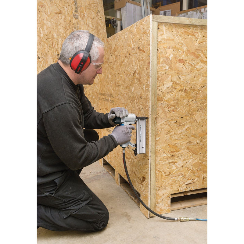 Draper Air Nailer, 10 - 50mm 14607 Draper - Dynamic Drive