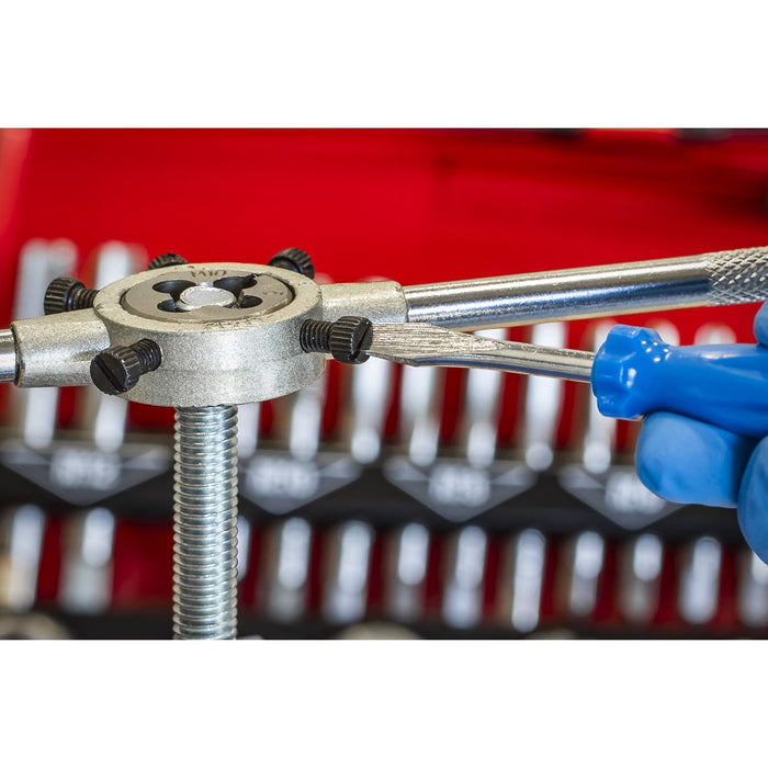 Sealey Metric Tap & Die Set Split Dies 32pc AK3015 Sealey - Dynamic Drive