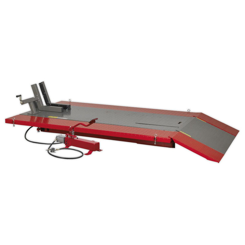 Sealey Mini Tractor/Quad/Motorcycle Lift 680kg Capacity Air/Hydraulic MT680 Sealey - Dynamic Drive