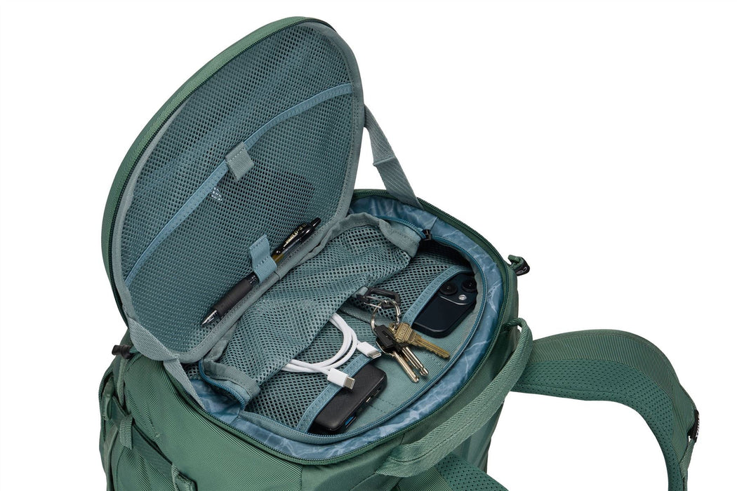 Thule Landmark 60L travel pack hazy green Thule - Dynamic Drive