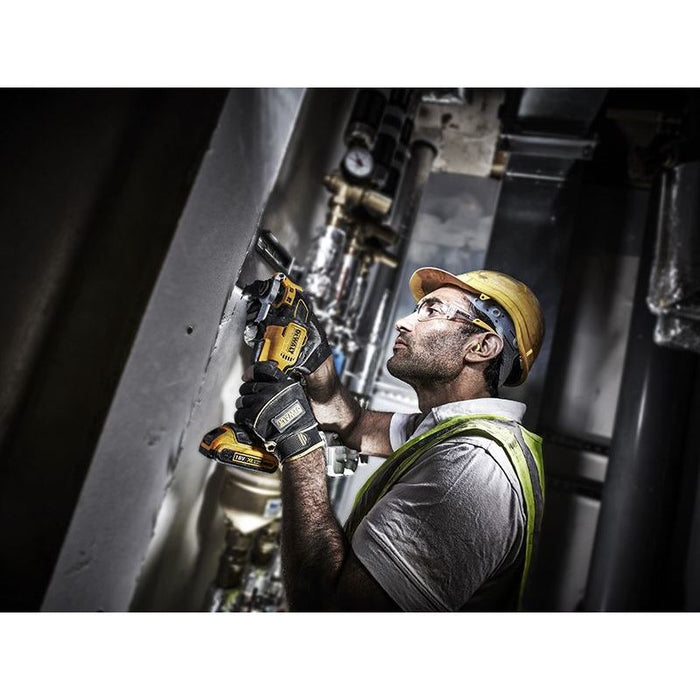 Dewalt Power Tools DCS355M2 XR Brushless Oscillating Multi-Tool 18V 2 x 4.0Ah Li-ion DeWALT Power Tools - Dynamic Drive