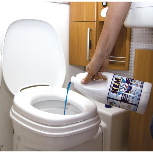 Fiamma Super Kem Blue 2 Litre x 6 Per Box (97310-022) Fiamma - Dynamic Drive