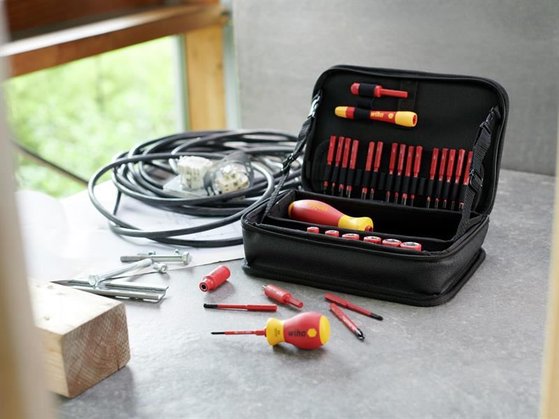 Wiha slimVario® electric Tool Set, 32 Piece (inc. Case) Wiha - Dynamic Drive