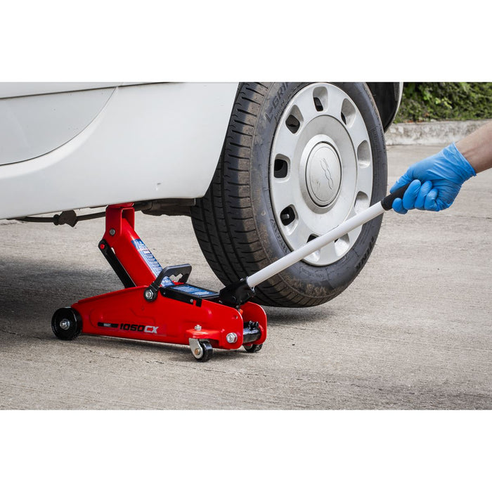 Sealey Short Chassis Trolley Jack 2 Tonne 1050CX Sealey - Dynamic Drive