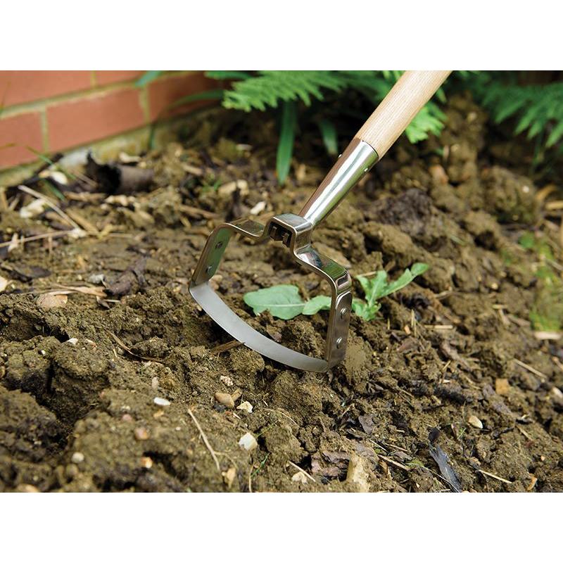 Kent & Stowe Stainless Steel Oscillating Hoe, FSC® Kent & Stowe - Dynamic Drive