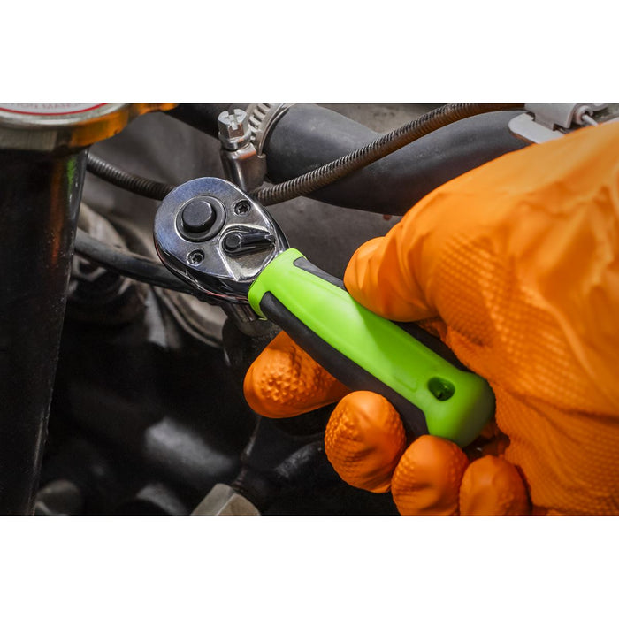 Siegen Siegen Stubby Ratchet Wrench with Flip Reverse 1/4"Sq Drive S01258 Siegen - Dynamic Drive