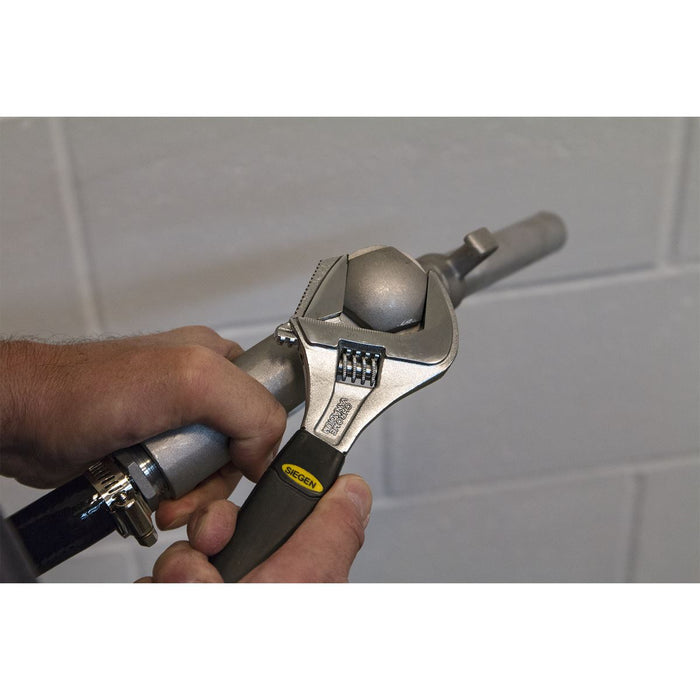 Siegen 200mm Adjustable Wrench Spanner 40mm Extra Wide Jaws Opening Pipe Siegen  - Dynamic Drive
