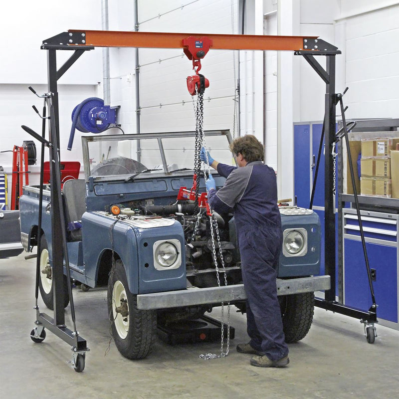 Sealey Portable Lifting Gantry Crane Adjustable 1 Tonne SG1000 Sealey - Dynamic Drive