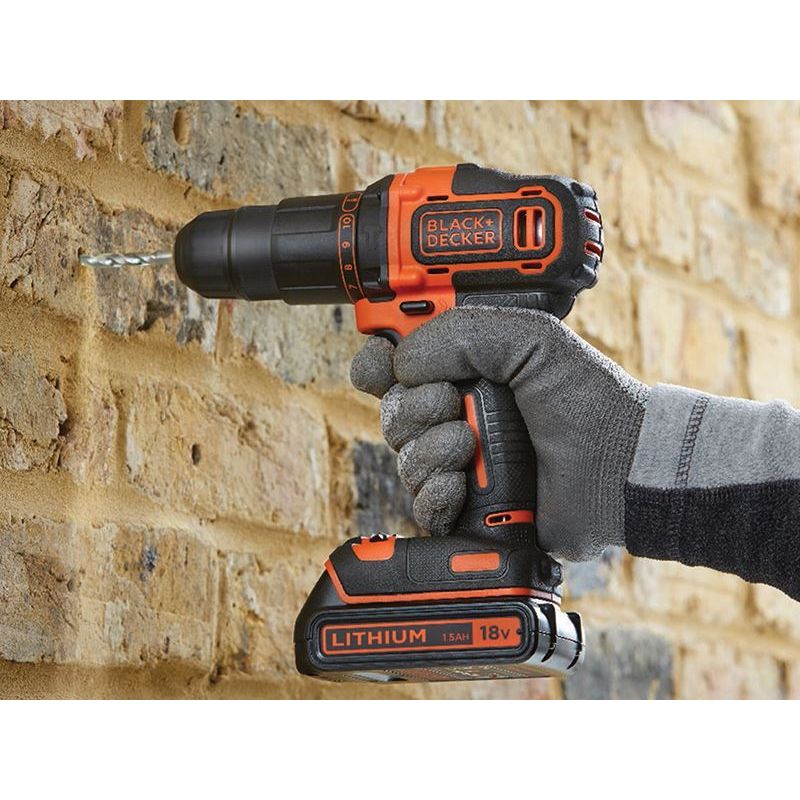 Black + Decker BCD700S1K 2 Gear Combi Drill 18V 1 x 1.5Ah Li-ion BLACK + DECKER - Dynamic Drive