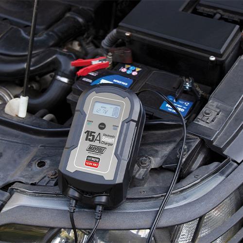 Maypole MP74215 15A (12/24V) Electronic Smart Charger Maypole - Dynamic Drive