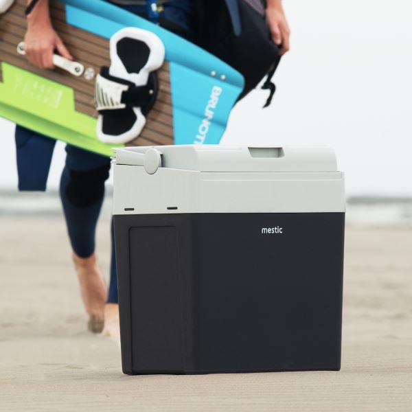 Mestic Themo Electric Compact Cool Box 23 Litre MTEC-25 12V/230V Mestic - Dynamic Drive