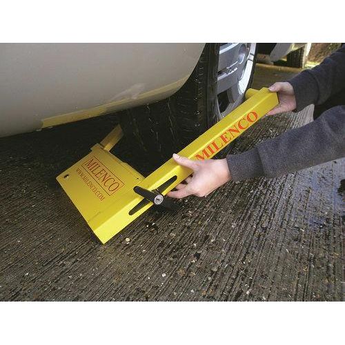Milenco Compact Wheel Clamp with Storage Bag Milenco - Dynamic Drive
