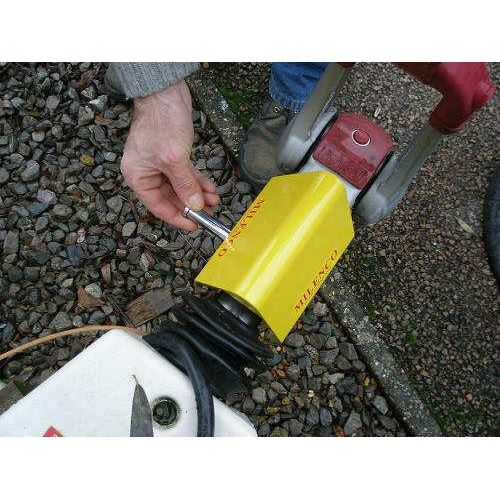 Milenco Lightweight Caravan Hitchlock Milenco - Dynamic Drive