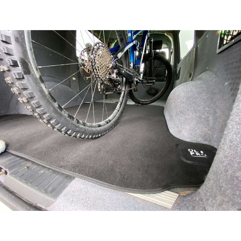 Olpro Volkswagen T5 2003 – 2015 Front No Walkthrough ( OLPRO LOGO ON KICK PAD) Olpro - Dynamic Drive