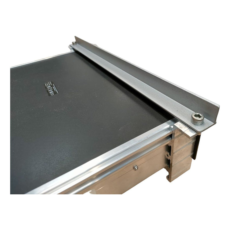 Thule Omnistor Manual Slide Out Step 400 Campervan Conversion With Fitting Kit Thule - Dynamic Drive